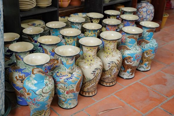  Song Hổ Tranh Hùng - Gốm Tết Quý Mão Độc Quyền, hổ vàng mai trắng nền kem bơ, H43cm, gốm mỹ nghệ Nam Bộ- SP001936 