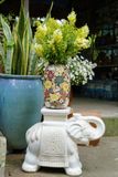  Bình khắc Bách Hoa thủ công, cắm hoa, trang trí Tết, gốm Thủ Biên, C30 x R11cm- SP000232 