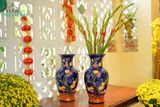  Bình khắc thủ công hoạ tiết hoa mai, 3 màu, gốm mỹ nghệ Nam Bộ, C44xR16- SP002225 