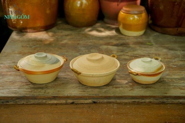  Nồi cơm đất nung có nắp, tráng men lòng có tai, gốm Lái Thiêu Nam bộ, 3 size- SP002069 