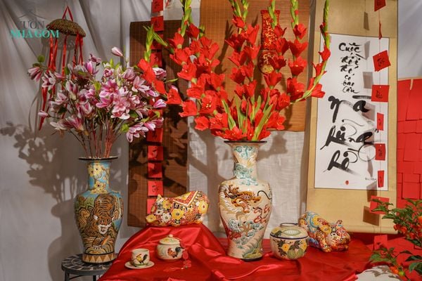  Sắc Xuân Ất Tỵ | BST Bình Mãnh Hổ, Tiếng Gầm Vang Vọng Núi Rừng 