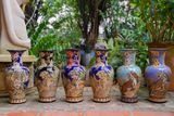  Bình Mãnh Hổ Thưởng Mai, họa tiết hoa mai trắng cobalt, H43cm, gốm mỹ nghệ Nam Bộ- SP001936 