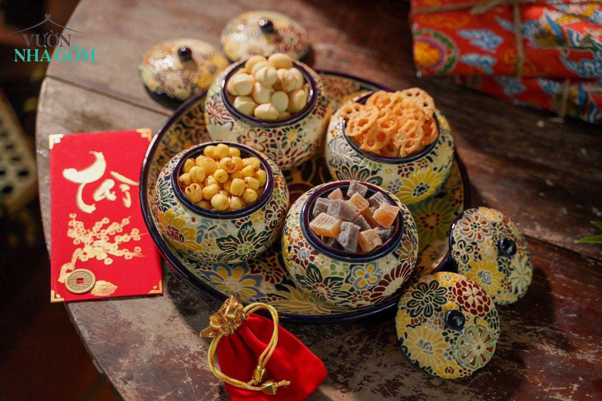  Quà tặng Tết - Bộ Dĩa và Hủ Gốm thủ công khắc Bách Hoa phú quý, quà tặng như ý - SP002161 