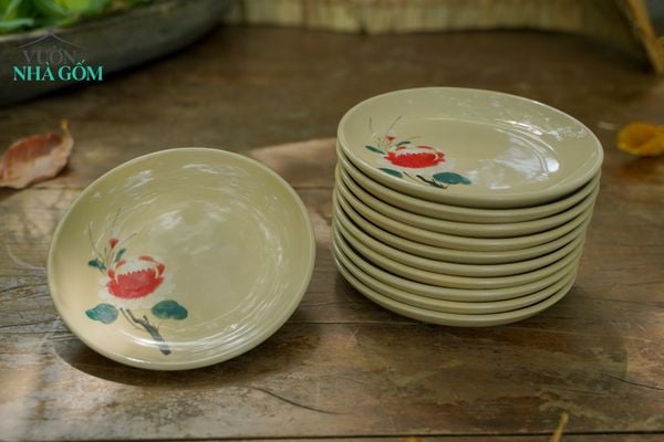  Dĩa tròn vẽ tay họa tiết bông đỏ, C2xR25 cm- SP000738 
