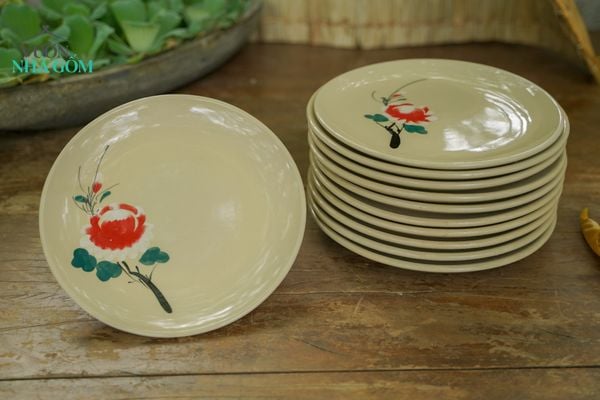  Dĩa tròn vẽ tay họa tiết bông đỏ, R27xC2 cm- SP001703 