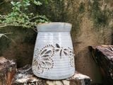  Bình chạm lọng trụ họa tiết bướm chuồn chuồn, H18 cm- 