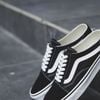 Vans Old Skool Mule Black/White - VN0A3MUS6BT