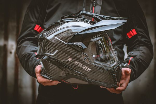 LS2 MX701 Explorer Carbon - Edge Fluo Orange