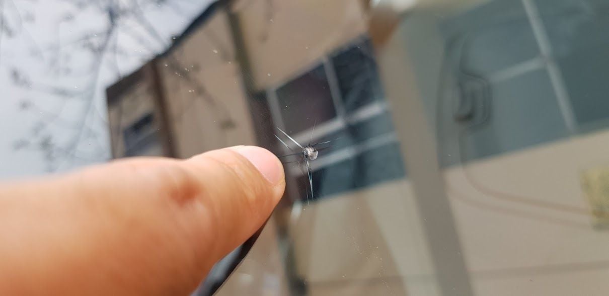 Hàn kính ô tô - Vết nứt hình sao