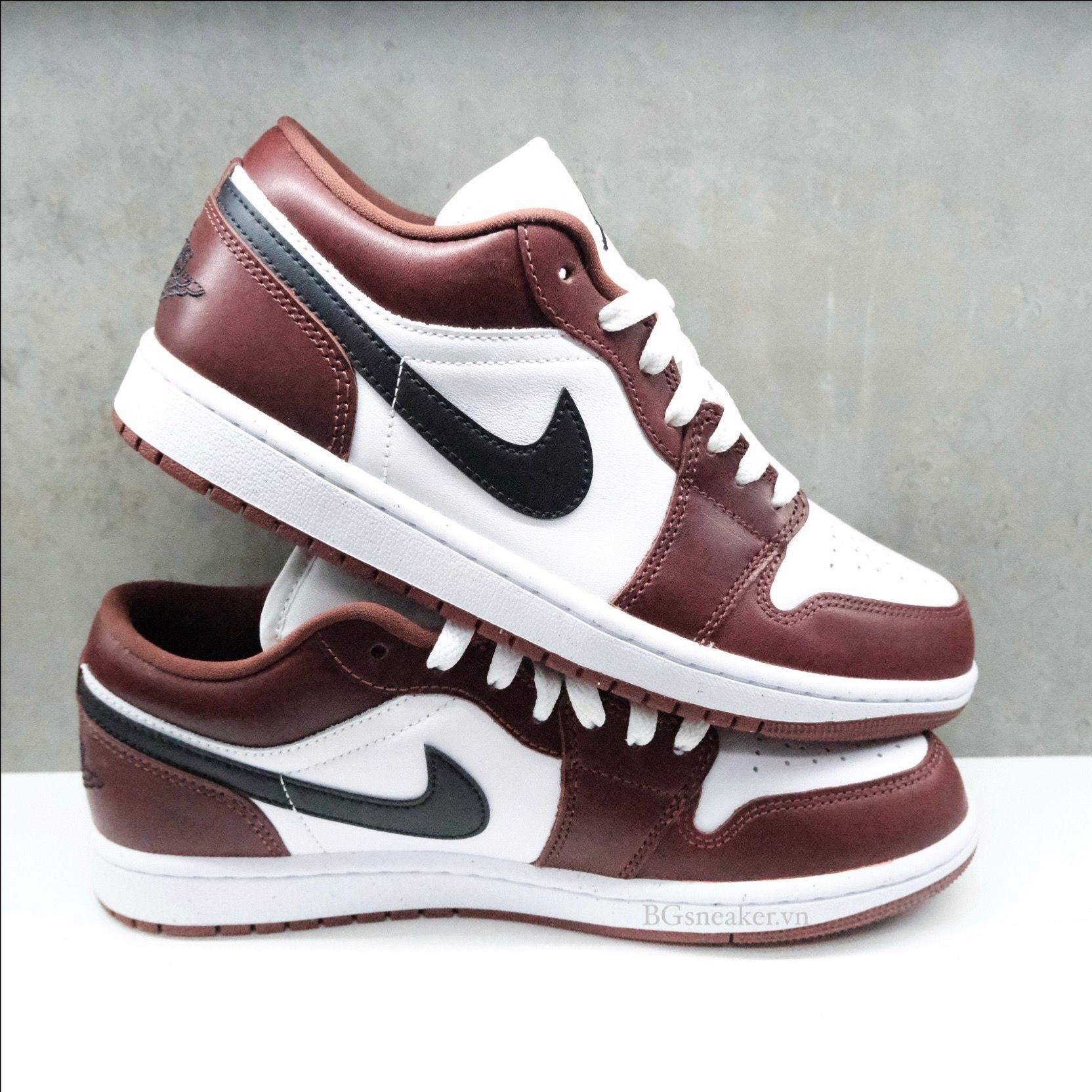  Giày Nike Air Jordan 1 Low SE Dark Pony HF3148-102 / HF3188 102 
