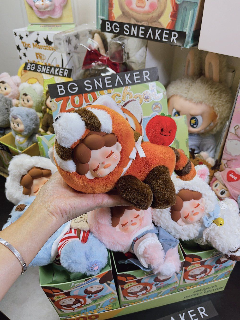  POP MART Blind Box Zoo School Series Plush Doll 