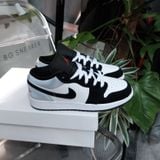  Giày Nike Air Jordan 1 Low GS Panda Toe HF3188 106 