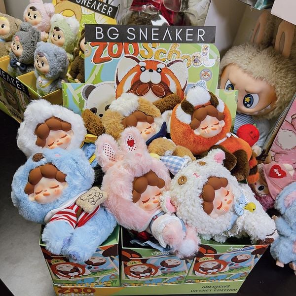  POP MART Blind Box Zoo School Series Plush Doll 