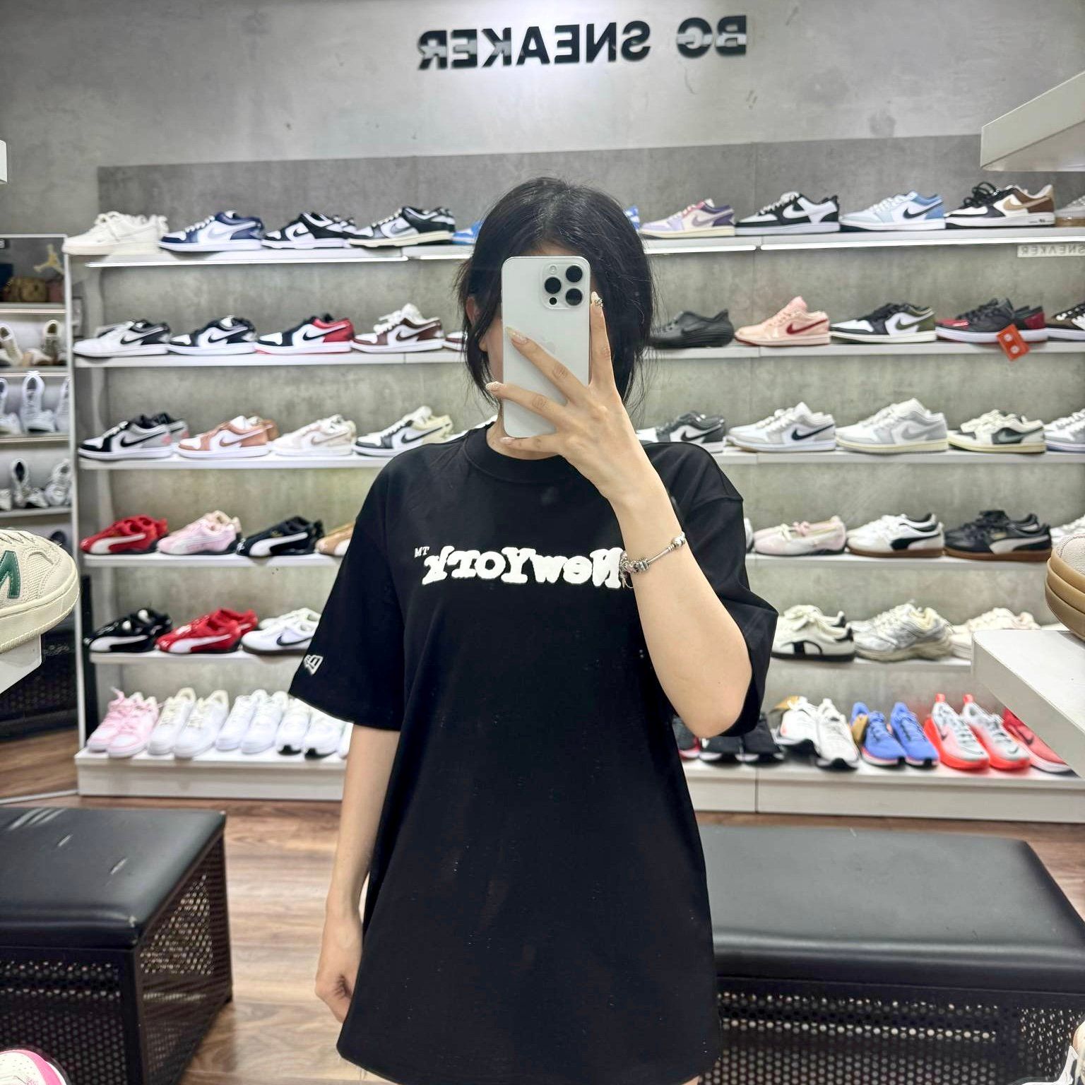  Áo Thun New Era New York Black White 15655588 