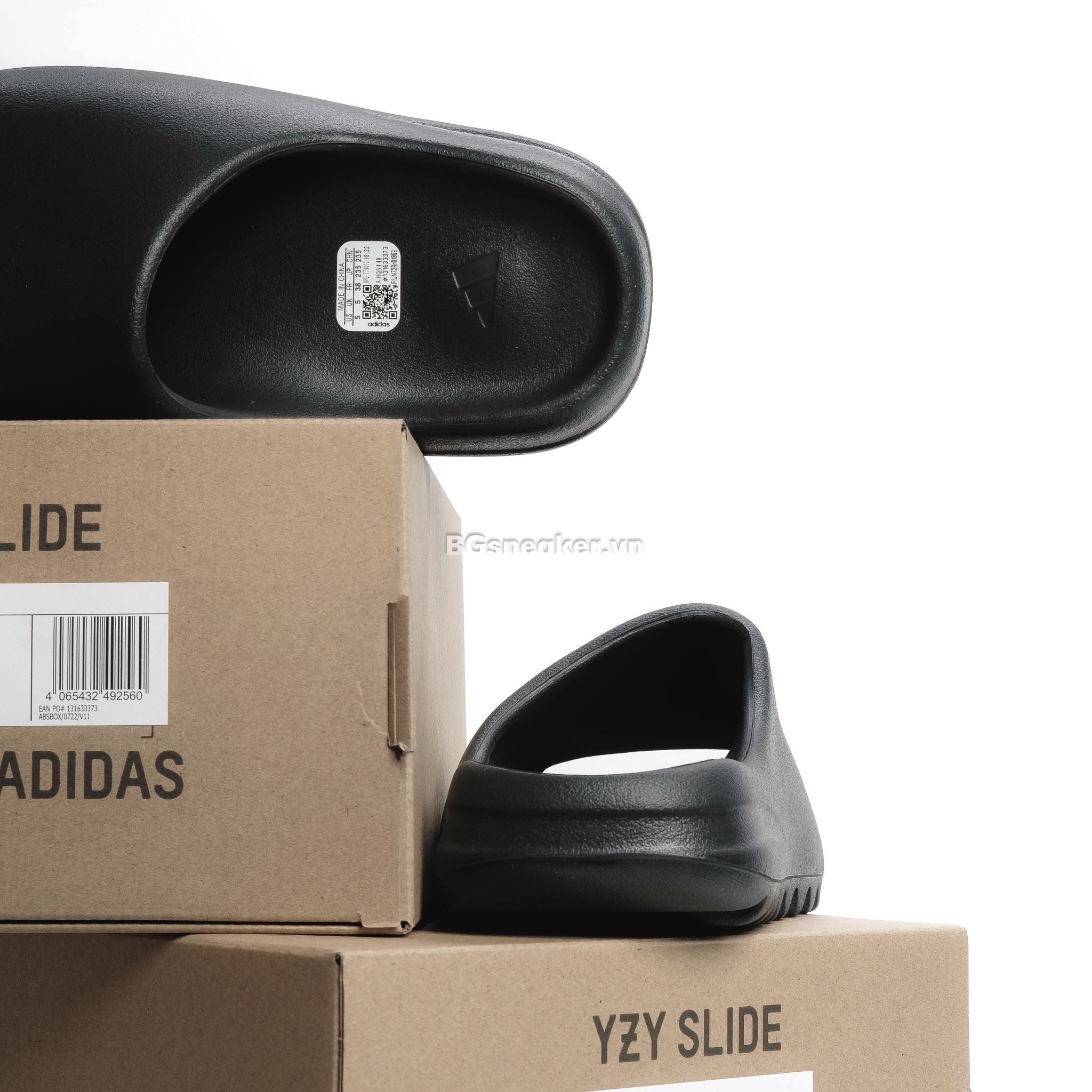  Dép Adidas Yeezy Slide Onyx HQ6448 