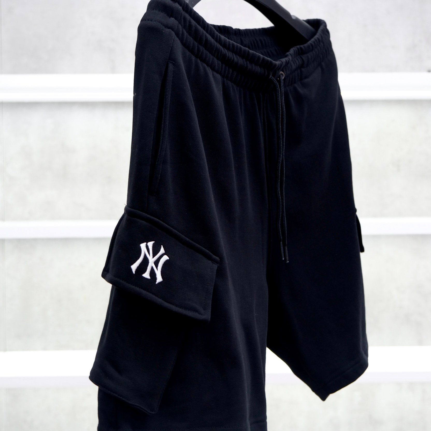  Quần Short New Era NY BLACK logo White 12445587 