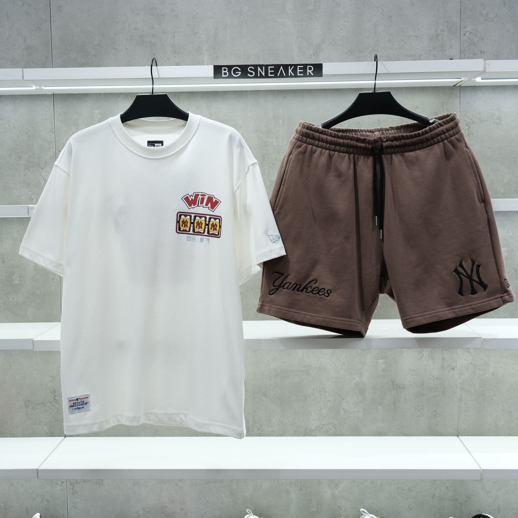  Áo Thun New Era Yankee Slot Machine White 14341295 