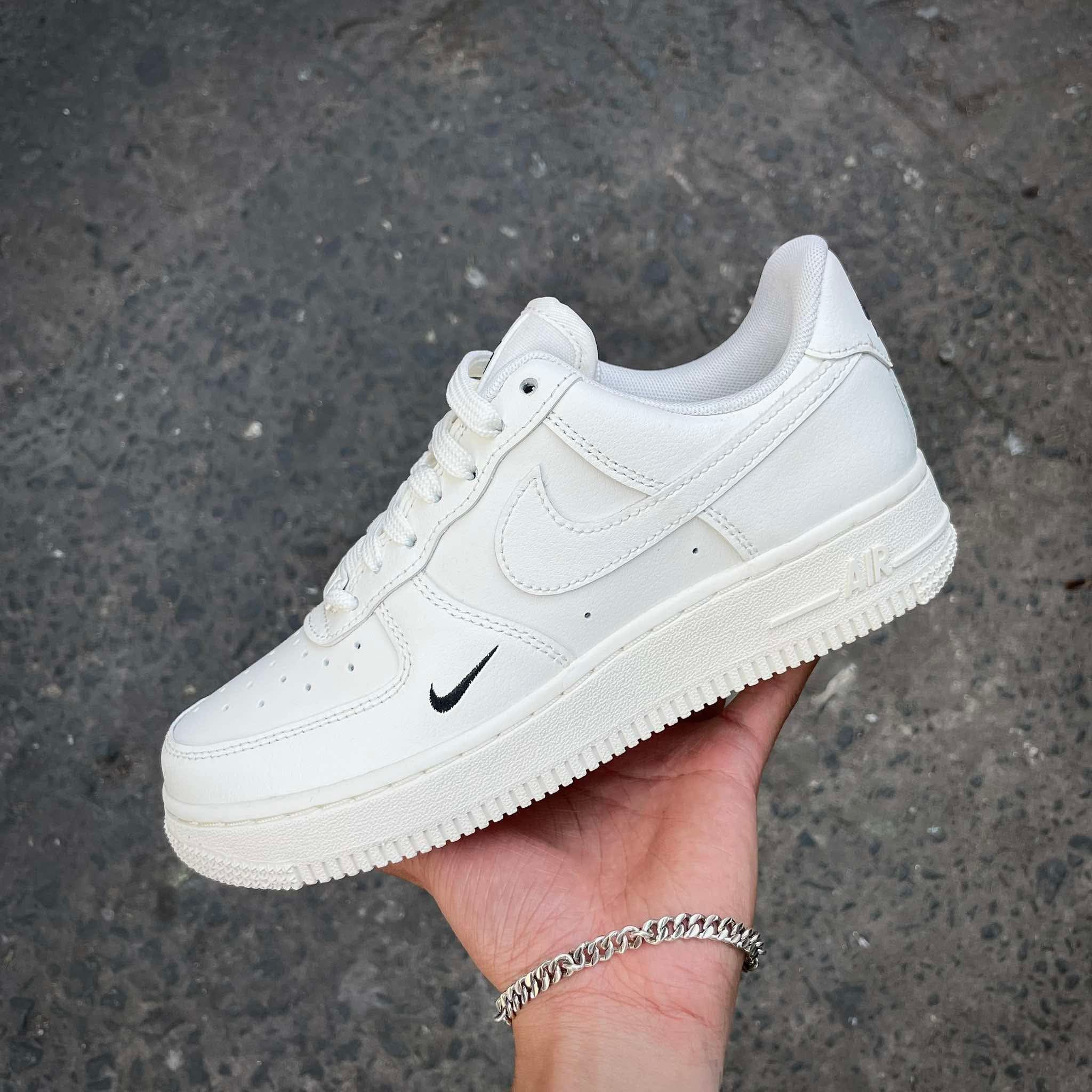  Giày Nike Air Force 1 ’07 ‘Sail Black’ [ HF1058 133 ] 