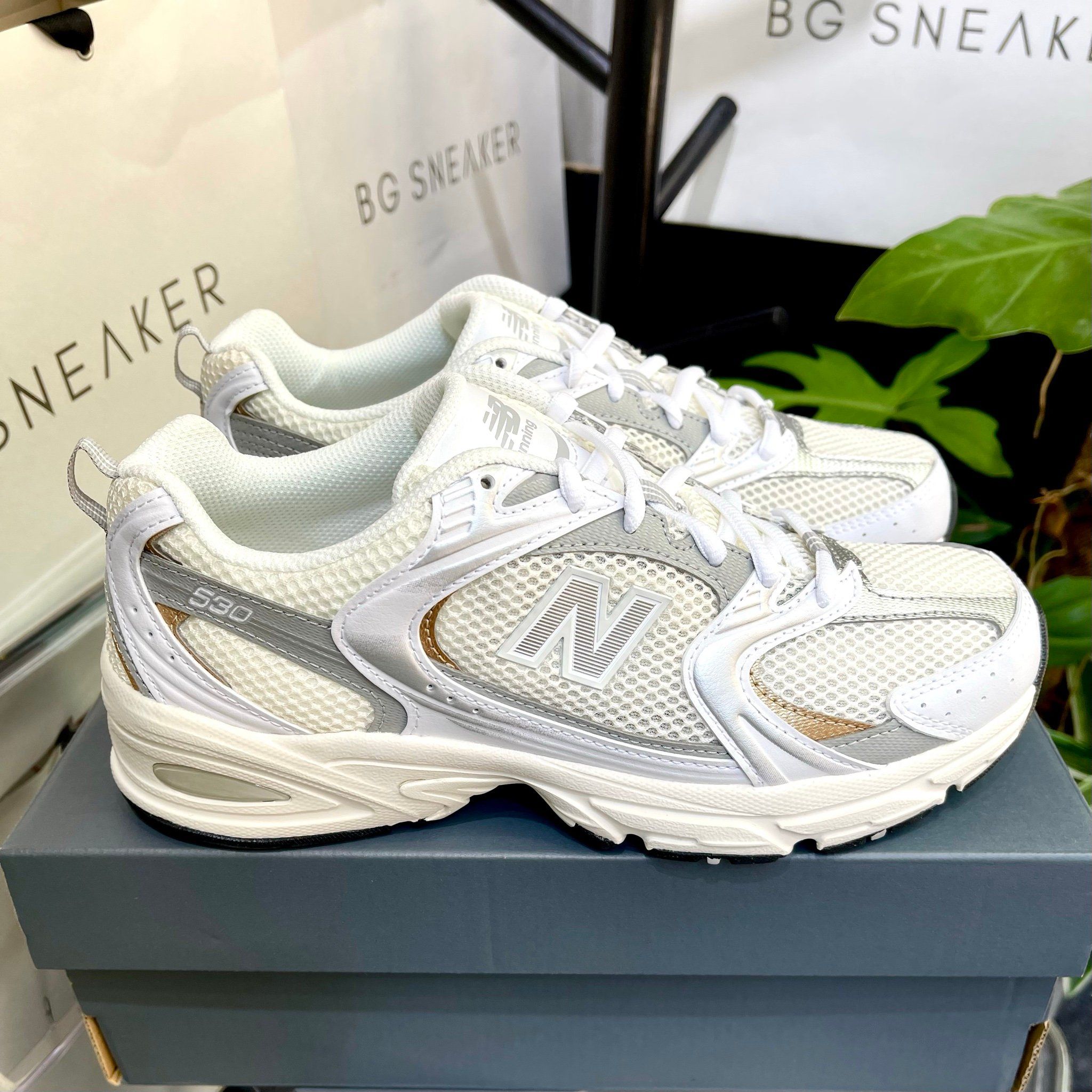  Giày New Balance 530 Angora MR530DAM 