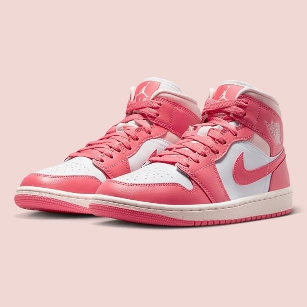  Nike Air Jordan 1 Mid  Strawberries And Cream  [  BQ6472-186  ] 