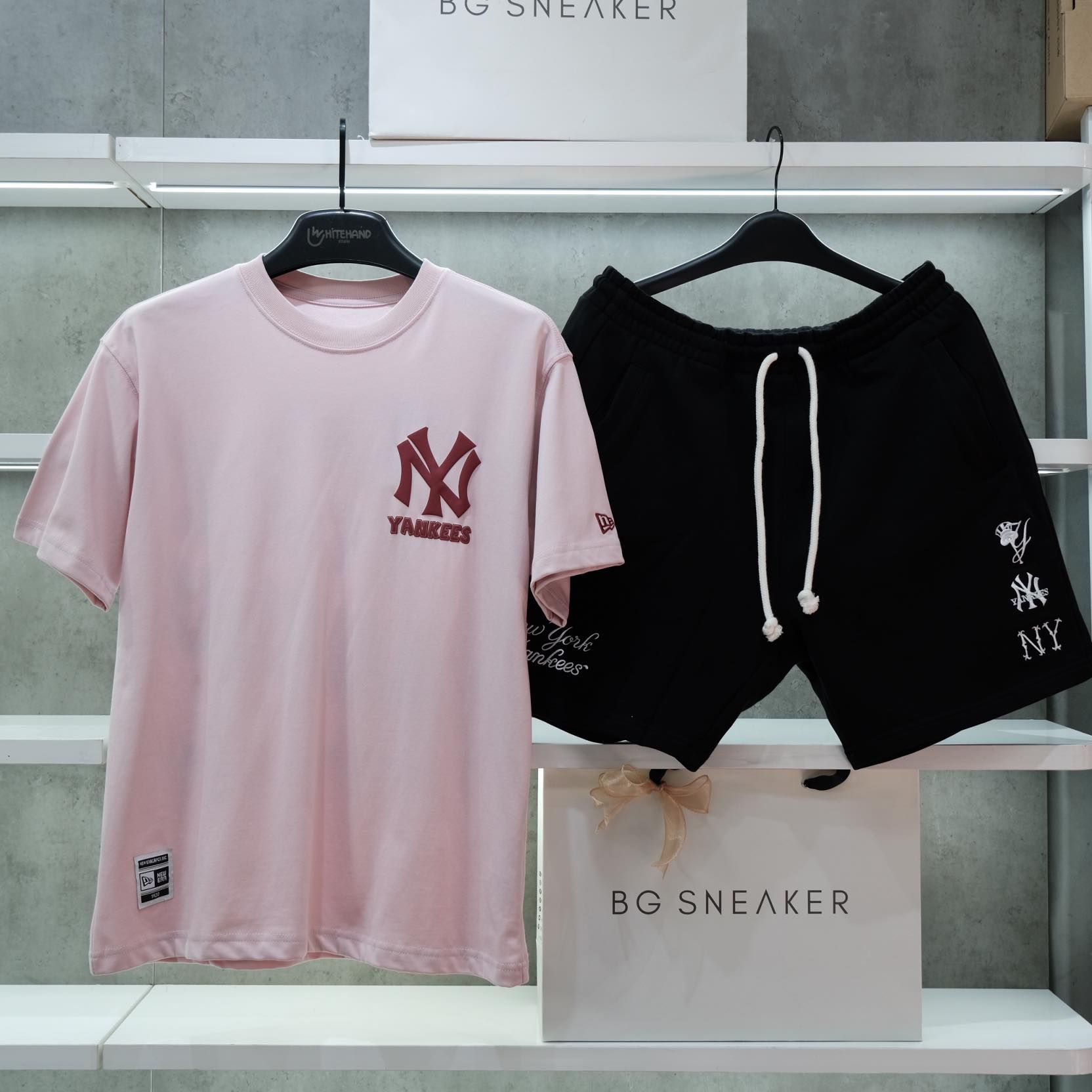  Áo Thun New Era New York Burgundy 'Big Logo Pink'   15558699 