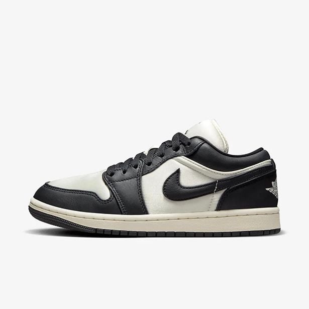  Nike Air Jordan 1 Low SE Vintage Panda (WMNS) FB9893-101 