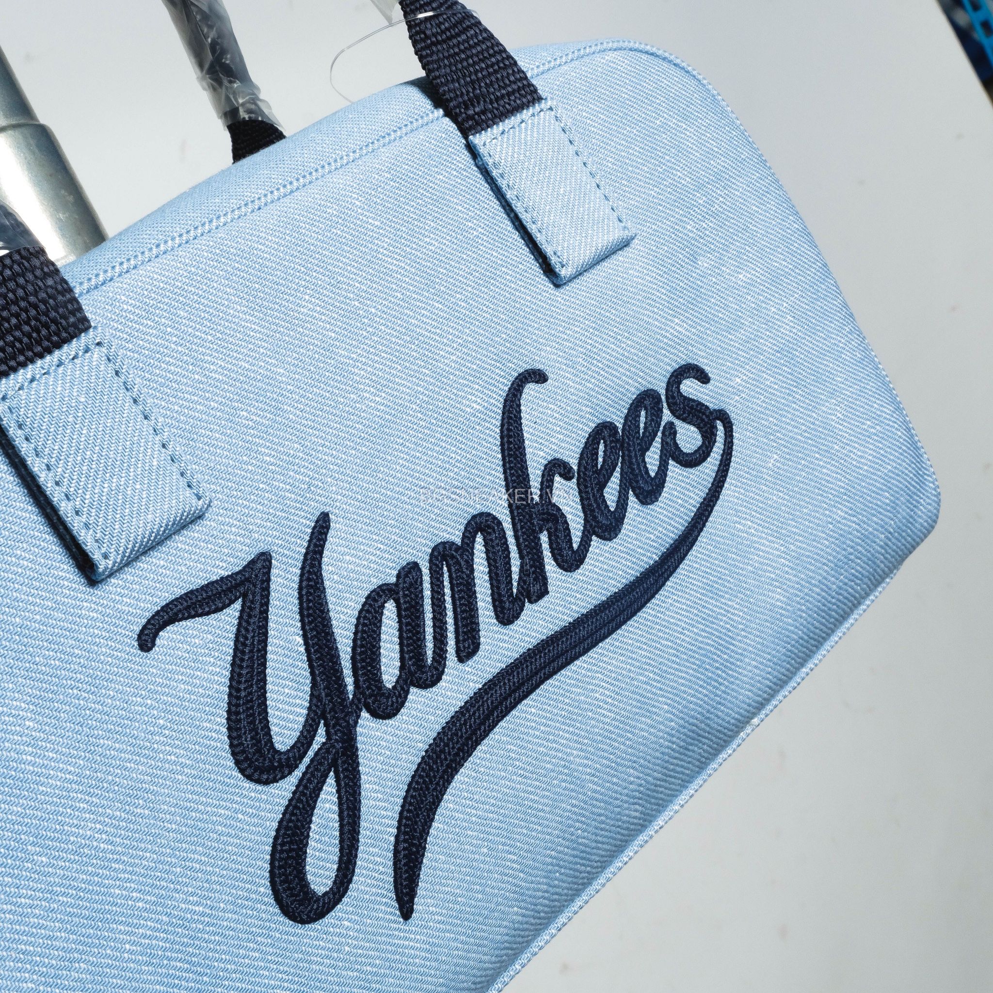  Túi MLB Korea Varsity Culsive Denim Shoulder Bag New York Yankees Indigo bag 3ABQL054N-50INS 