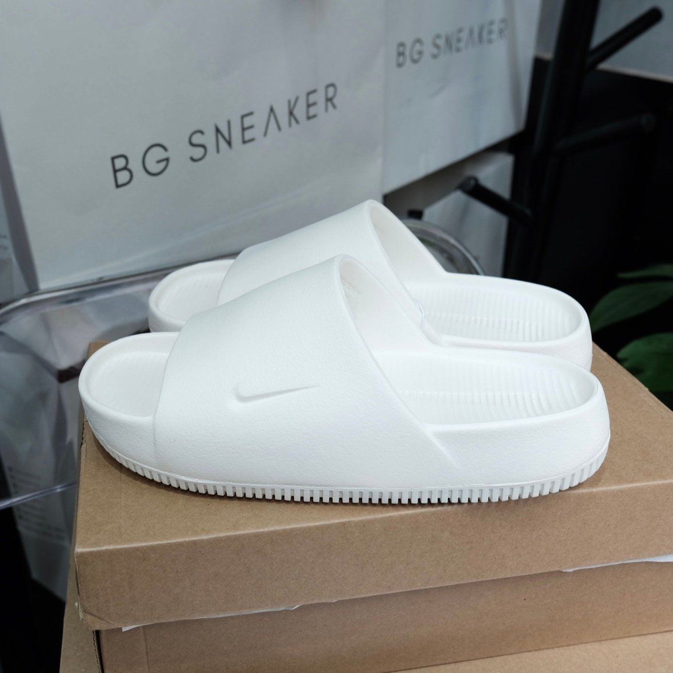  Dép Nike Calm Slide White Sail DX4816-100 