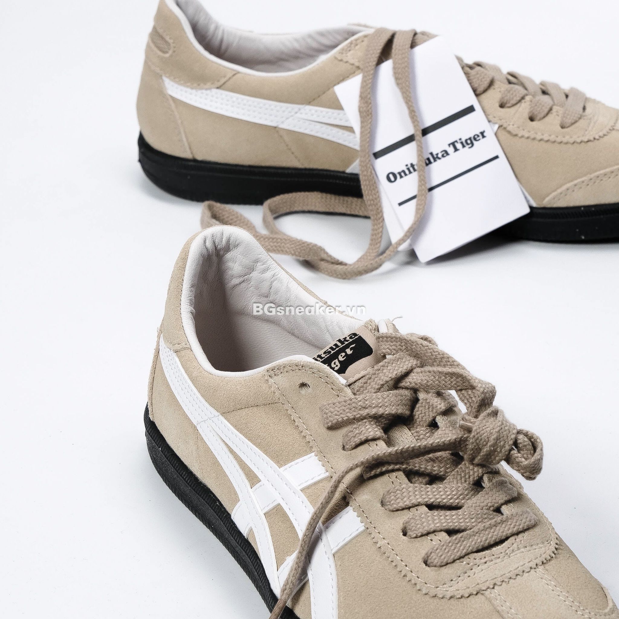  Giày Onitsuka Tiger Tokuten ‘Beige White Black’ 1183A907-203 