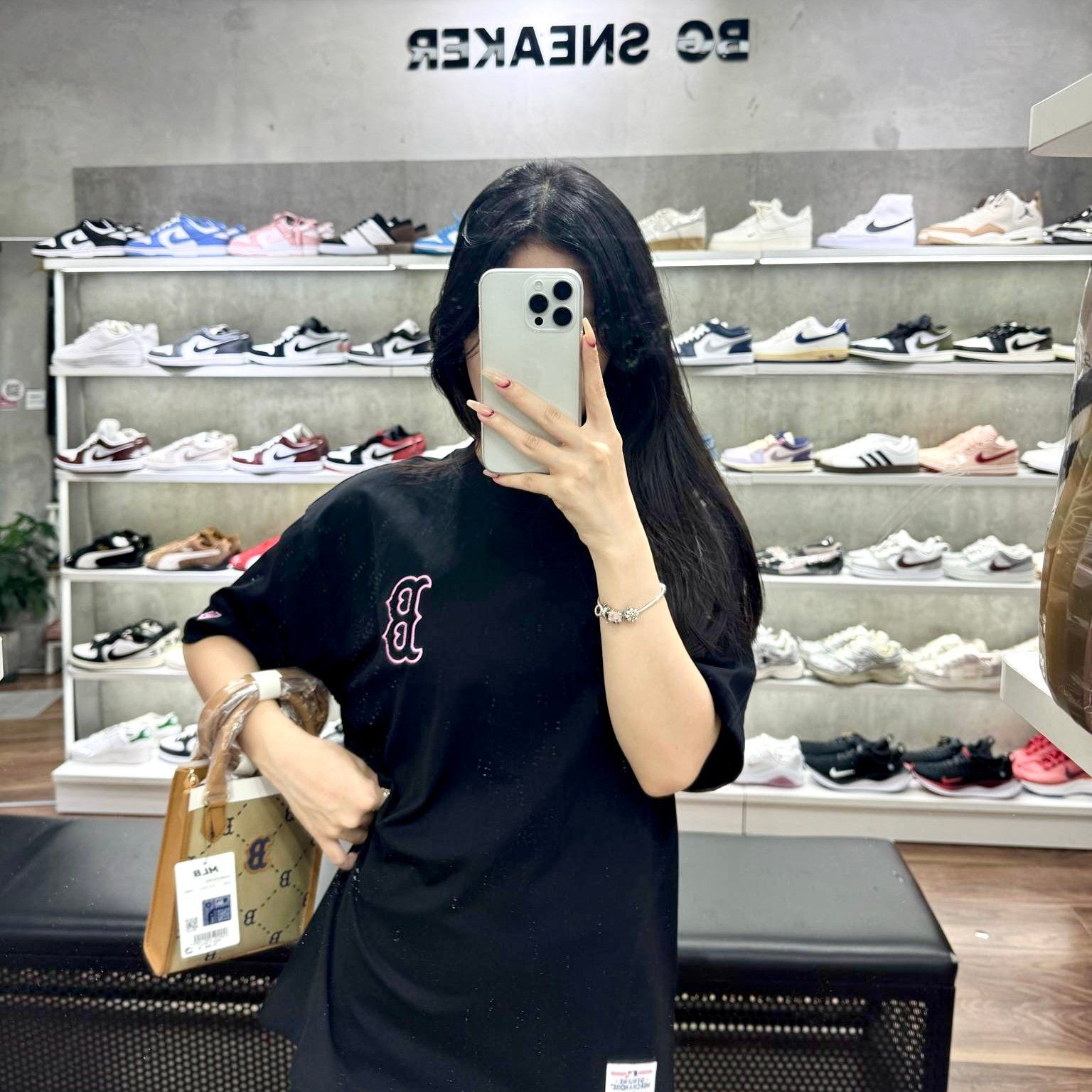  Áo Thun New Era Boston Black Pink 13225494 