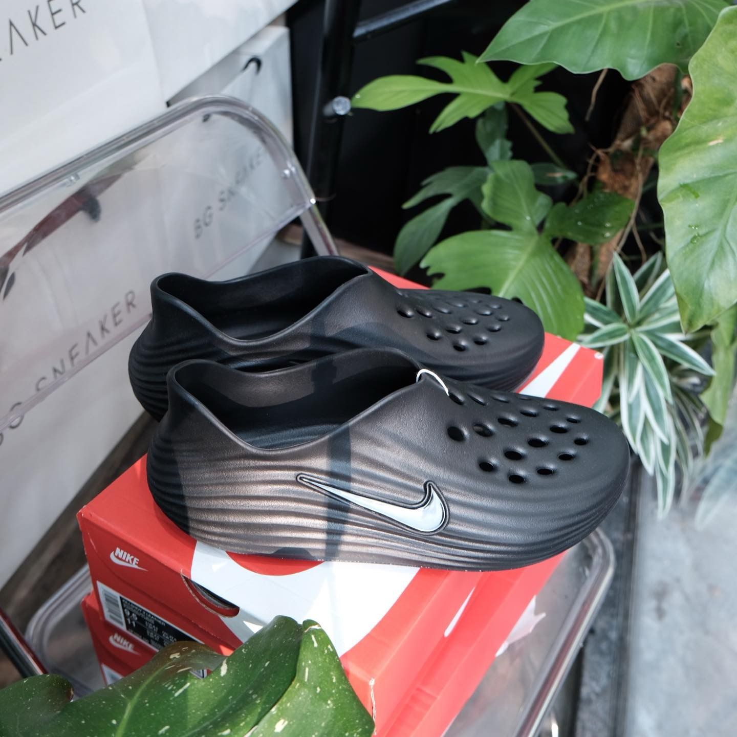  Giày Nike ReactX Rejuven 8 ‘Triple Black’ [HV5060 001] 