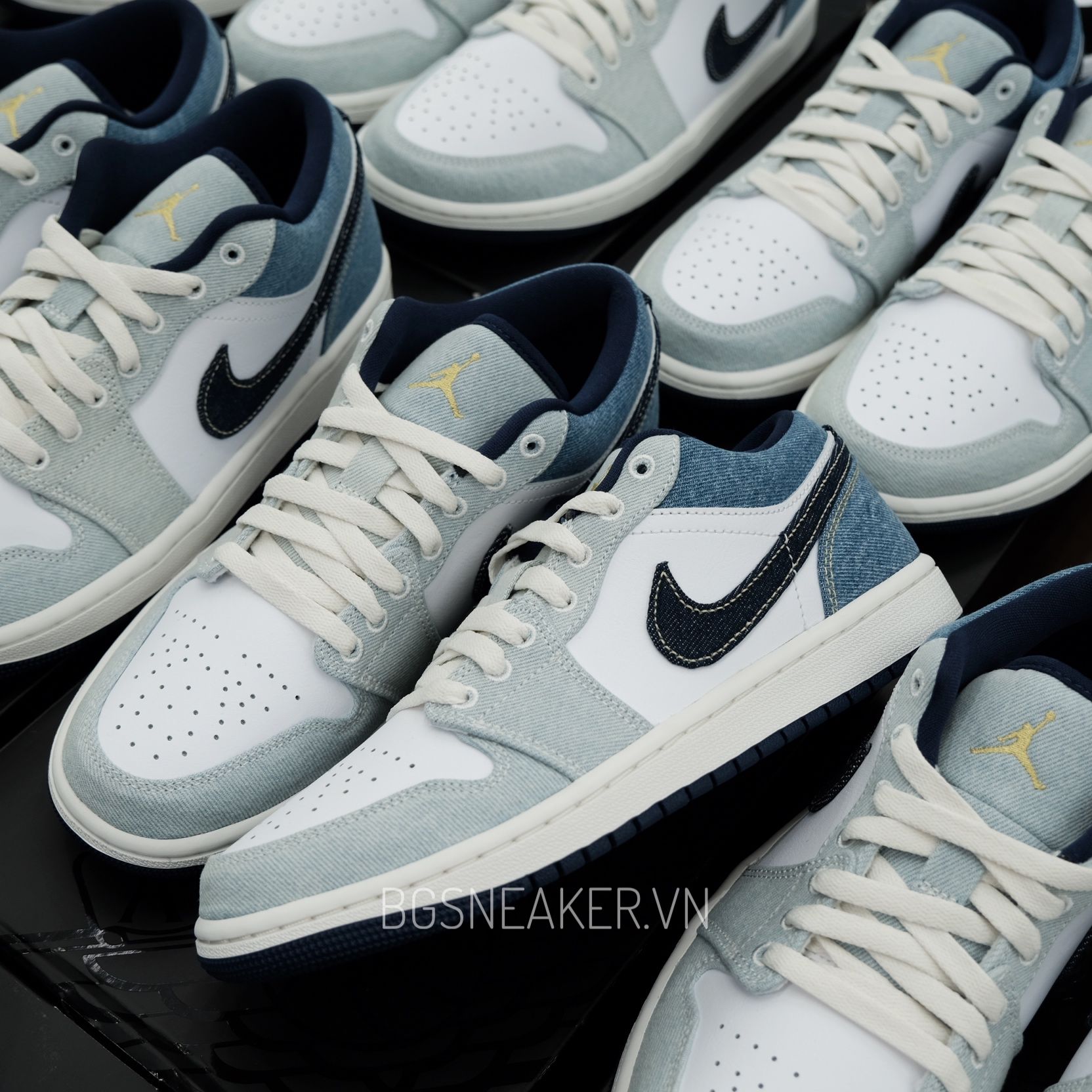  Giày Nike Air Jordan 1 Low SE Light Denim IH0648-141 