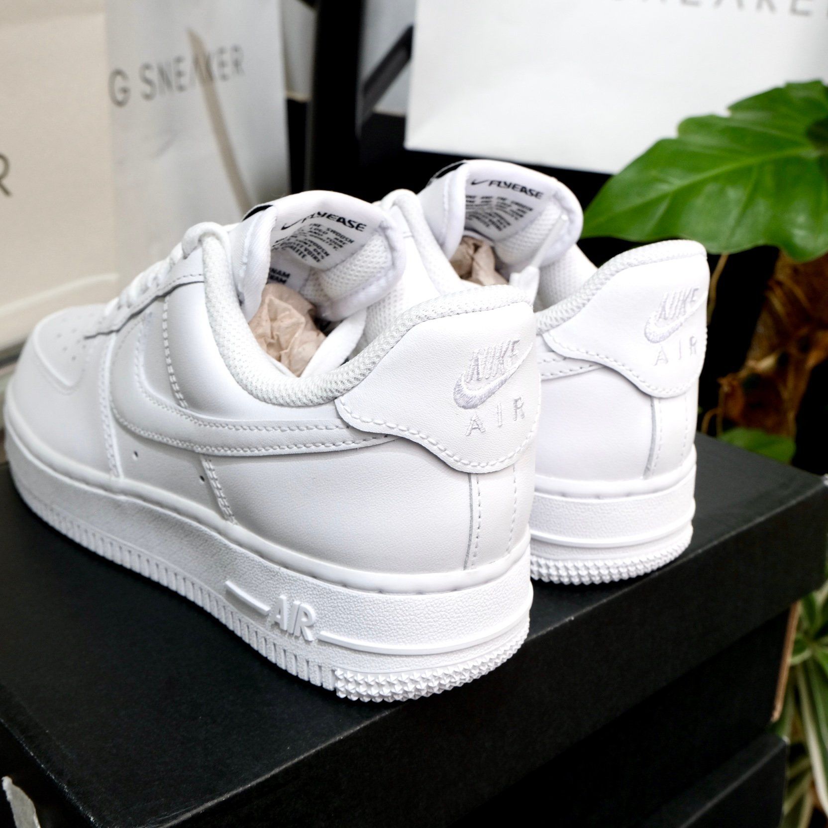  Giày Nike Air Force 1 ’07 SE FLyease White DX5883-100 