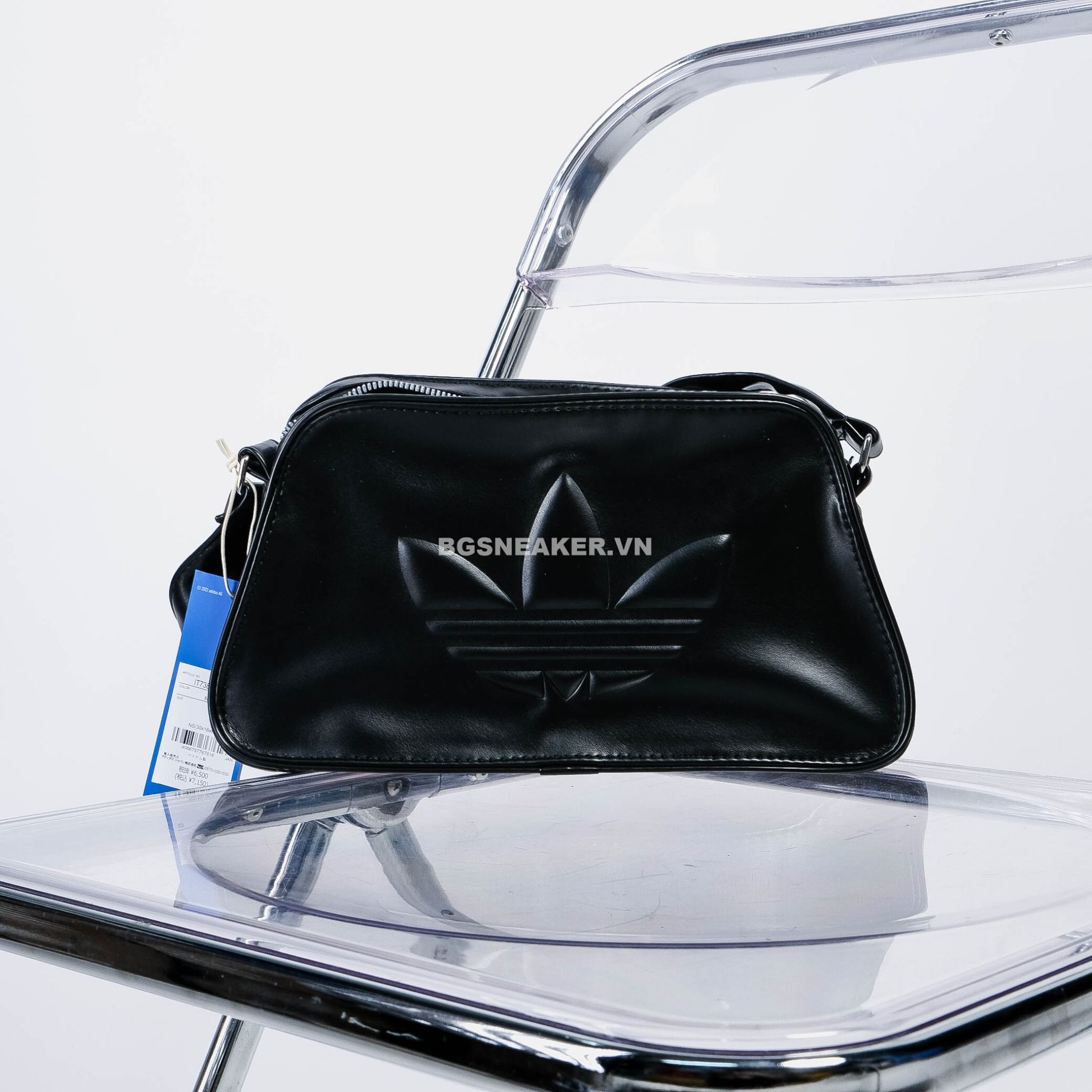  TÚI  ADIDAS ĐEO VAI BLACK LOGO bag IT7380 