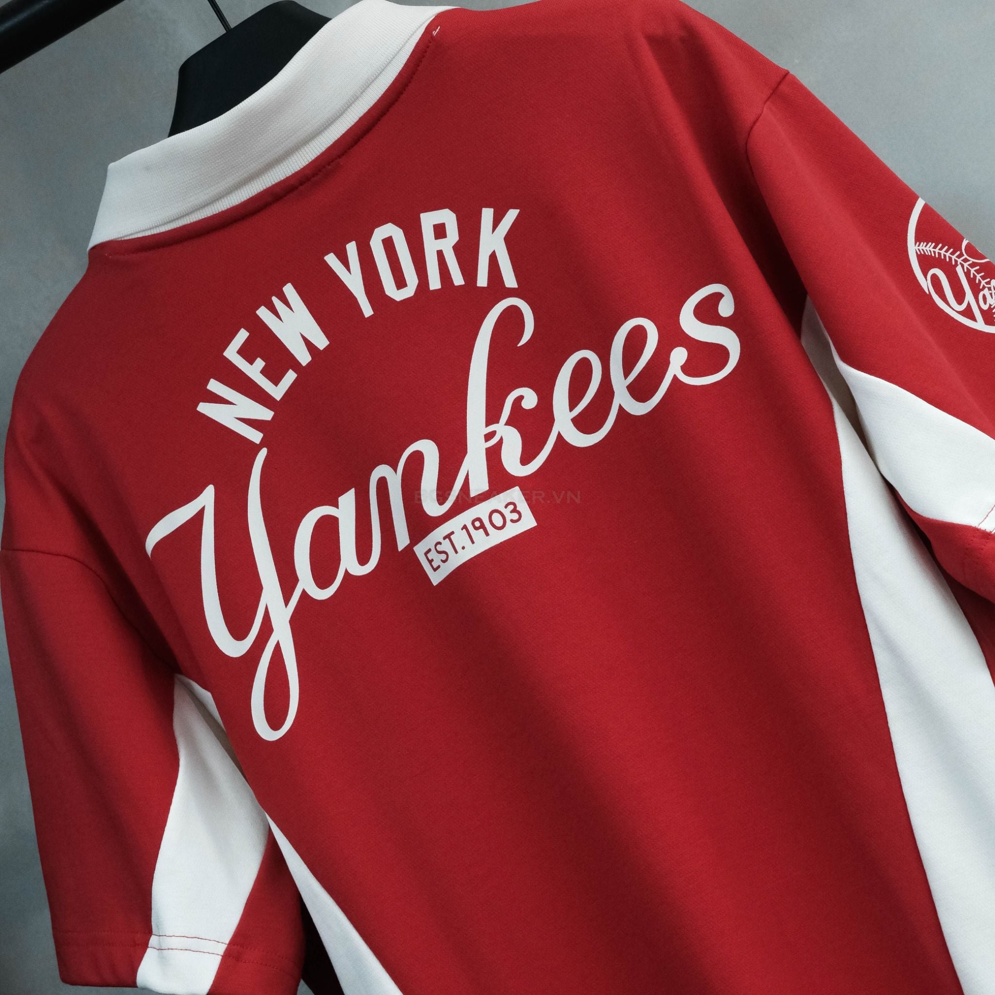  Áo Thun Jersey Polo New Era NY Red White  19220194 