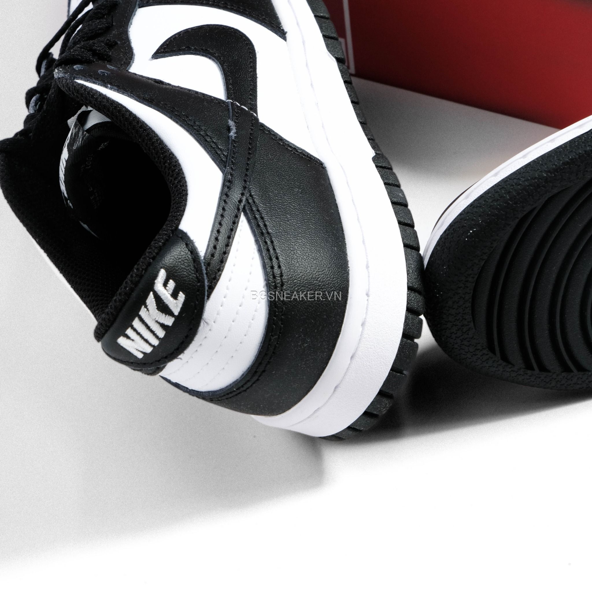  Giày Nike Dunk Low Retro White Black Panda (GS) CW1590-100 