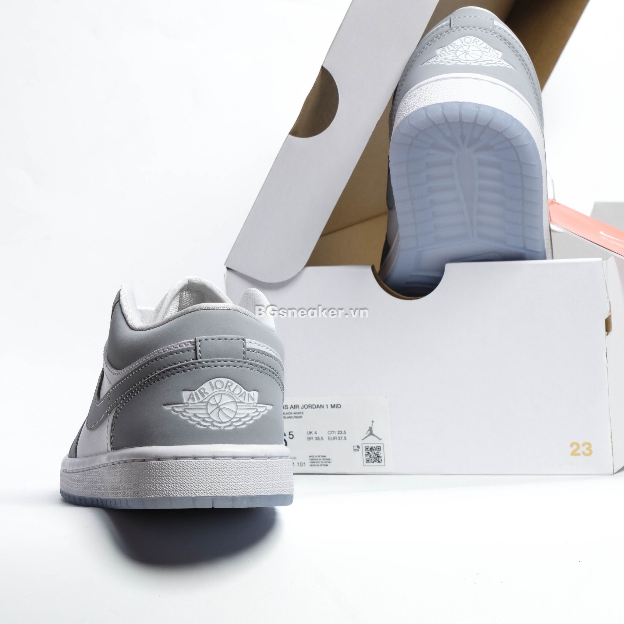  Giày Nike Jordan 1 Low White Wolf Grey DC0774-105 