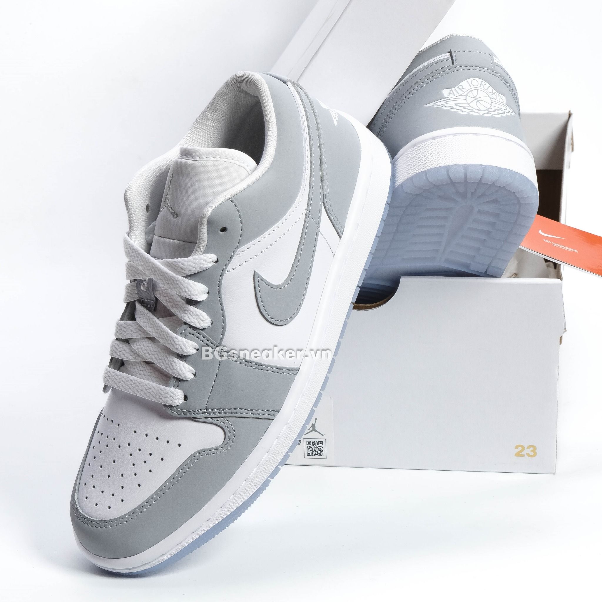 Giày Nike Jordan 1 Low White Wolf Grey DC0774-105 