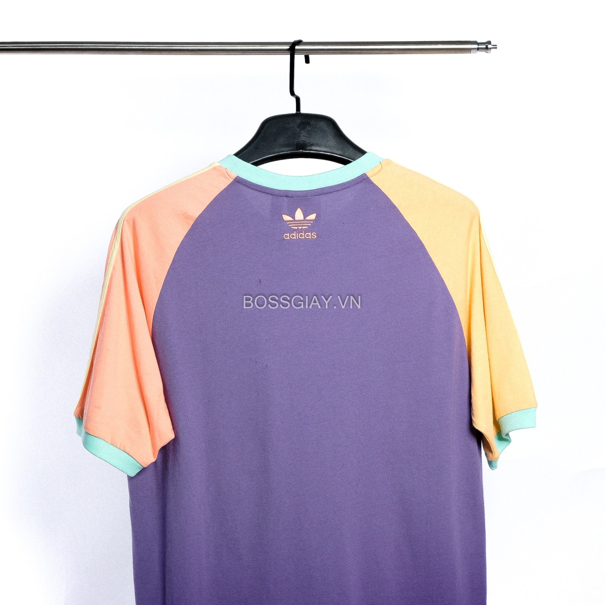  Áo Thun Adidas Enjoy Summer Raglan  IT8189 