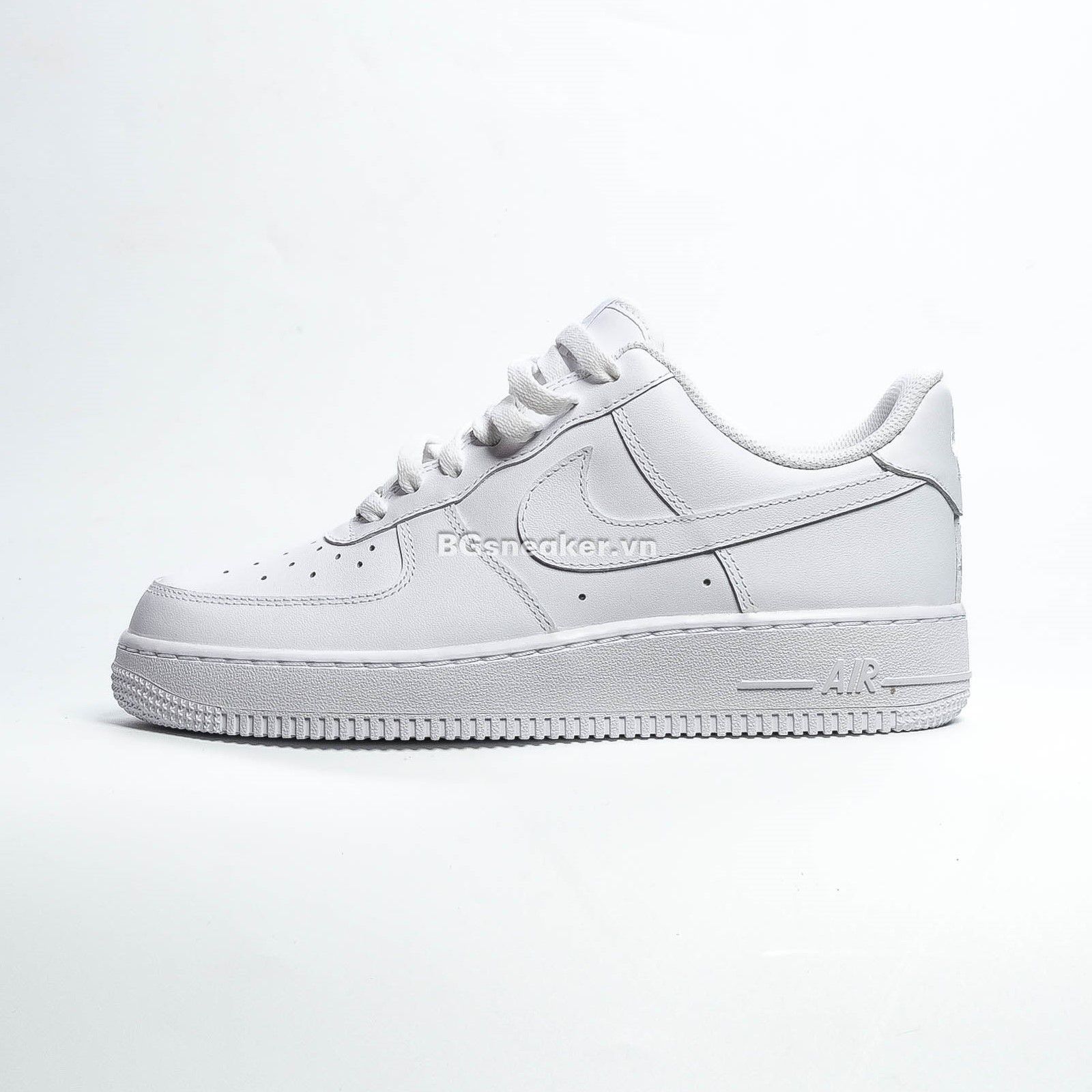  Giày Nike Air Force 1 07 Triple White CW2288-111 