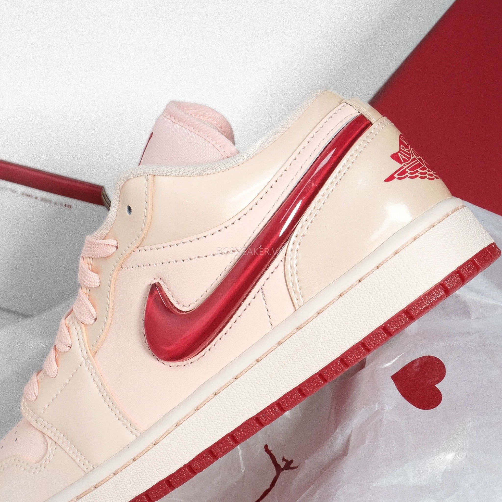  Giày Nike Air Jordan 1 Low Valentine’s Day (w) HF3174-600 
