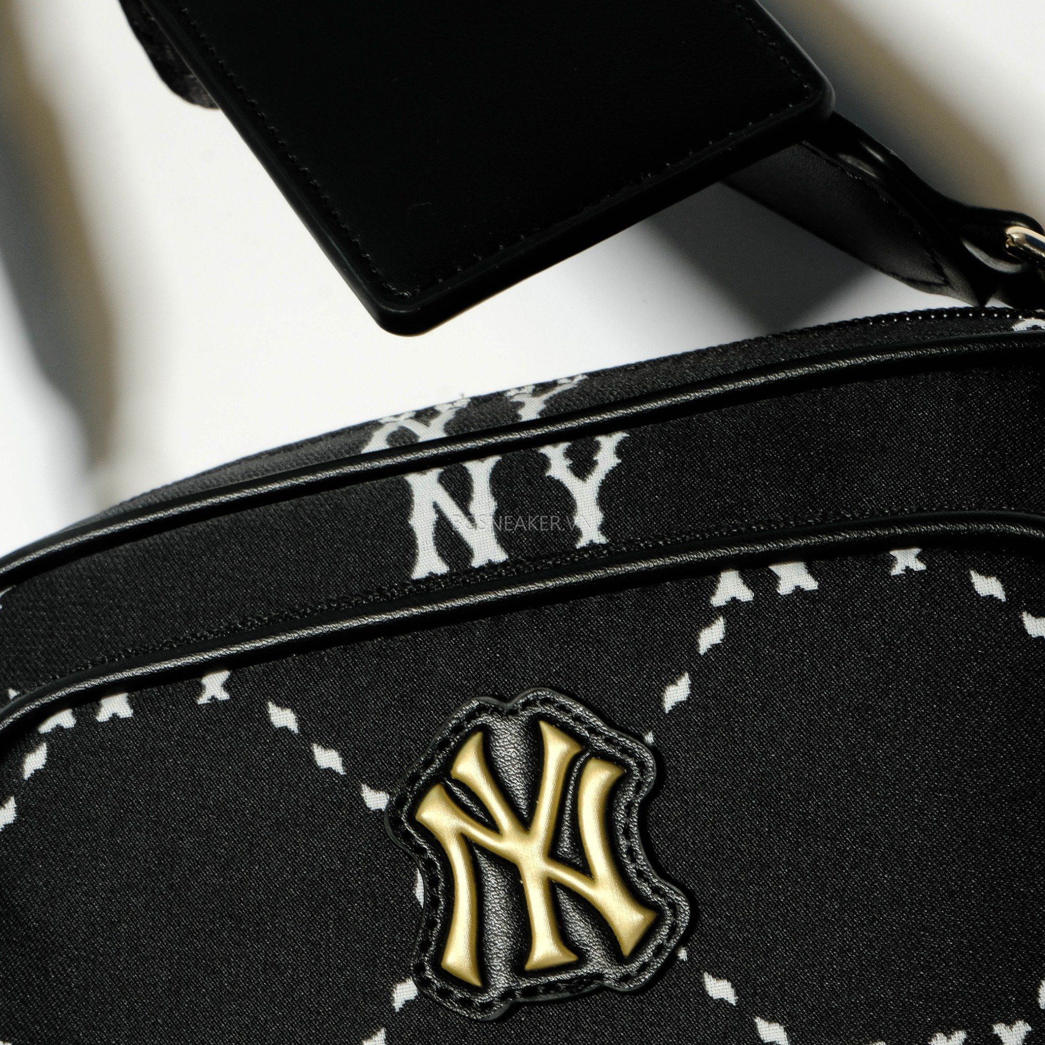  Túi MLB Mono NY BLACK bag 7ACRMD45N GP002 