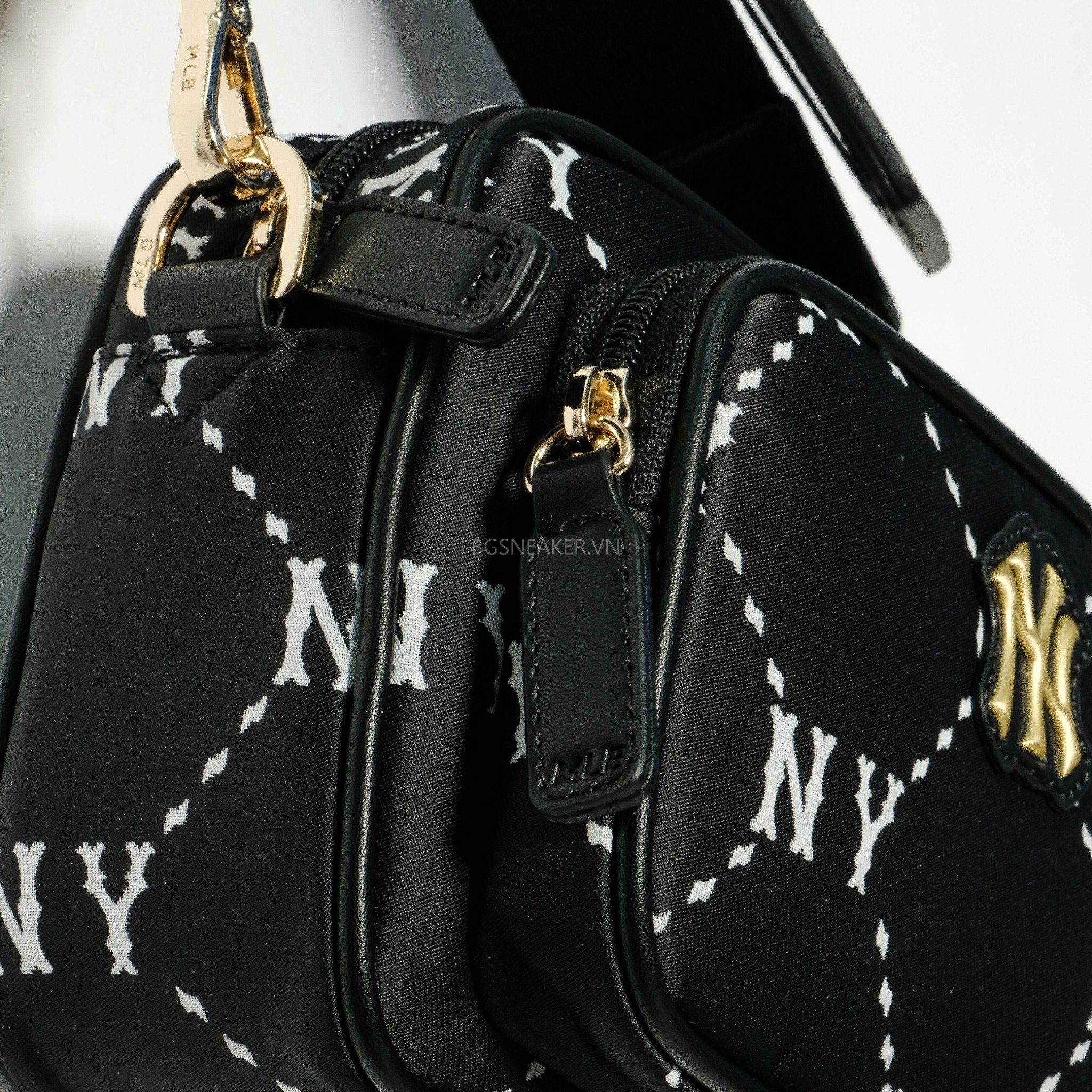  Túi MLB Mono NY BLACK bag 7ACRMD45N GP002 