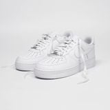  Nike Air Force 1 07 Triple White 