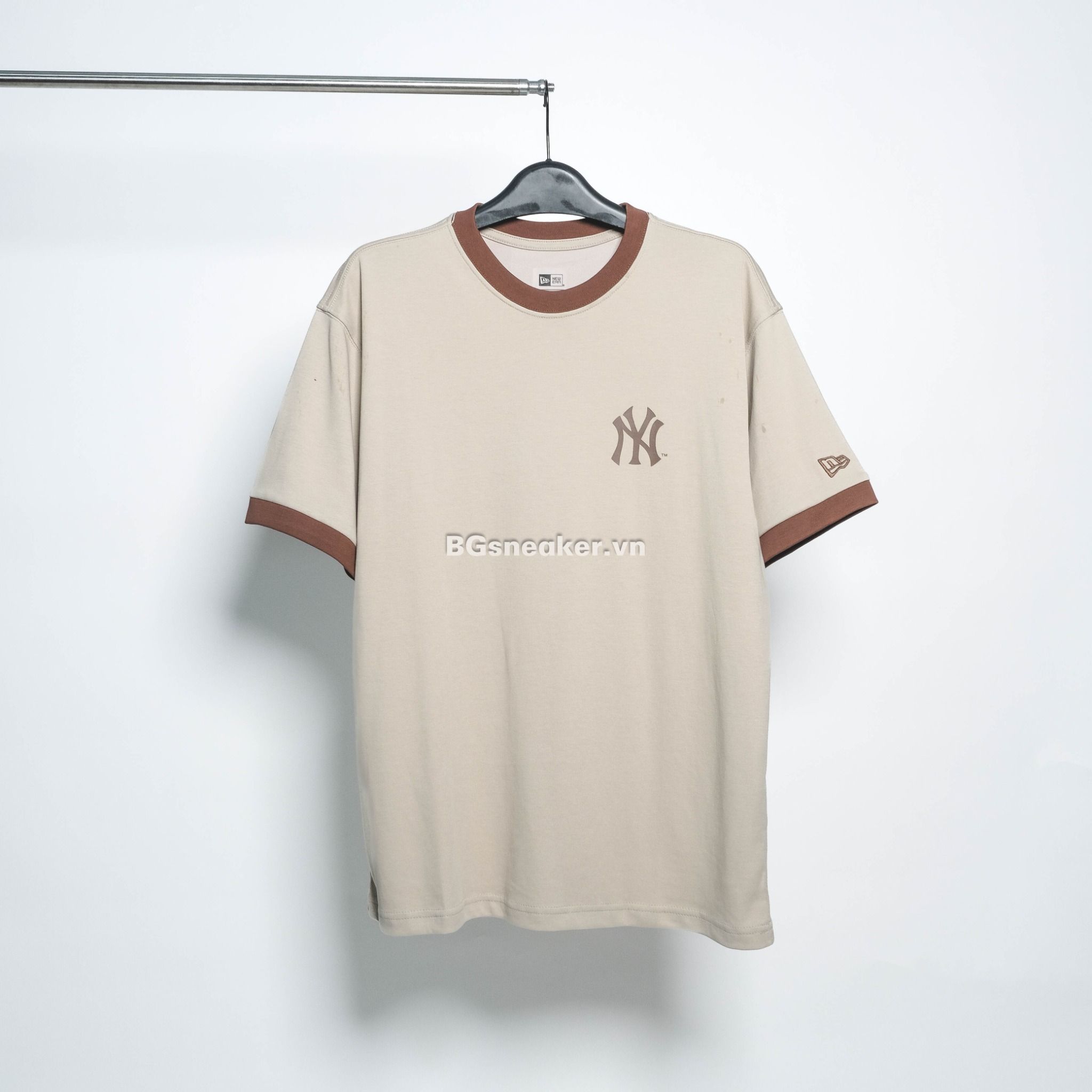  Áo Thun New Era NY Brown  13579964 