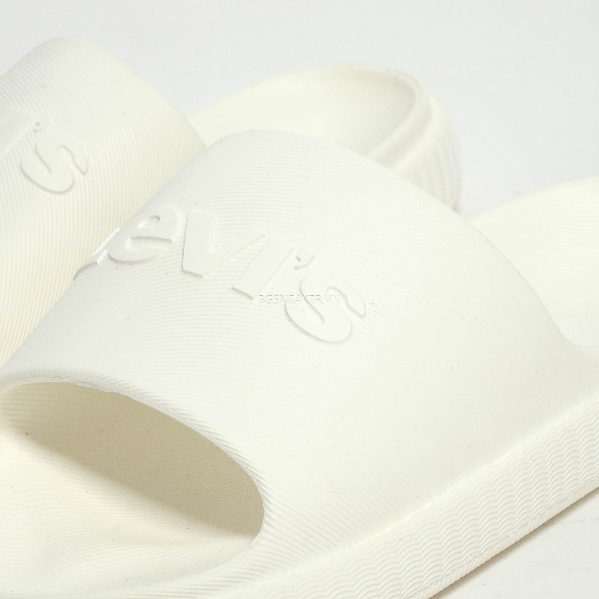  Dép Levi's June Next Foam White 