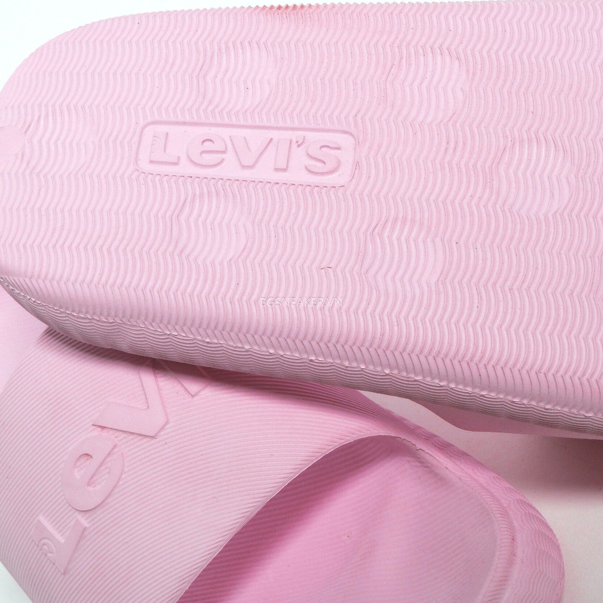  Dép Levi's June Next Foam Baby Pink 