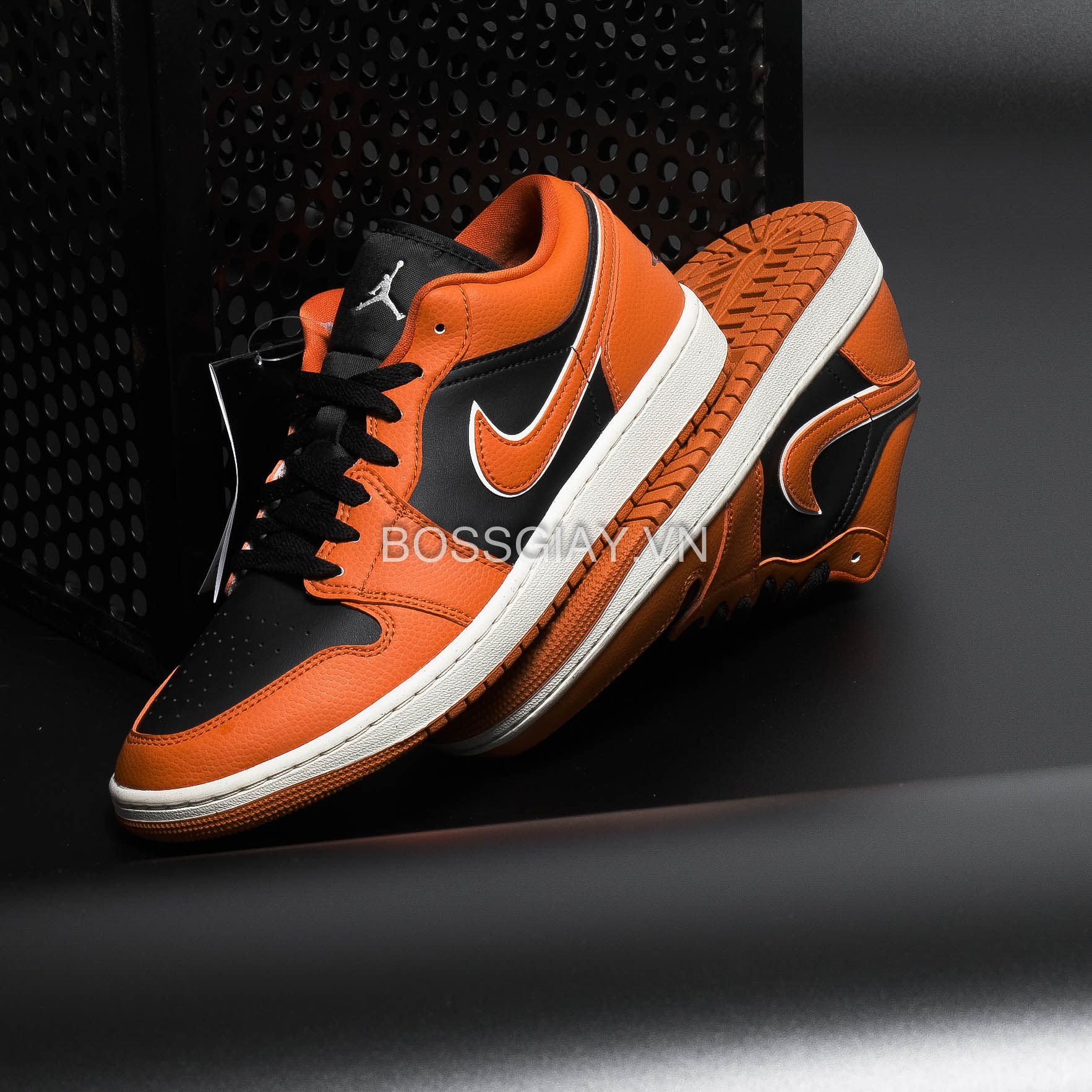  Nike Air Jordan 1 Low Sport Spice Black [ DV1299-800 ] 