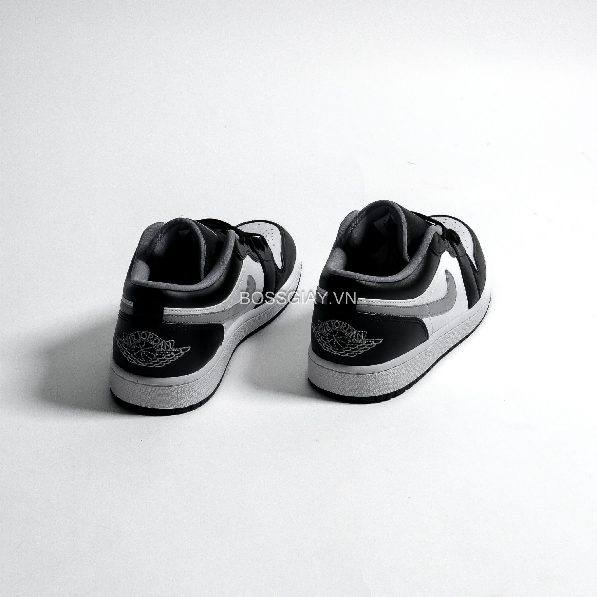  [ 553558 - 040 ] Nike Air Jordan 1 Low Smoke Grey V3 