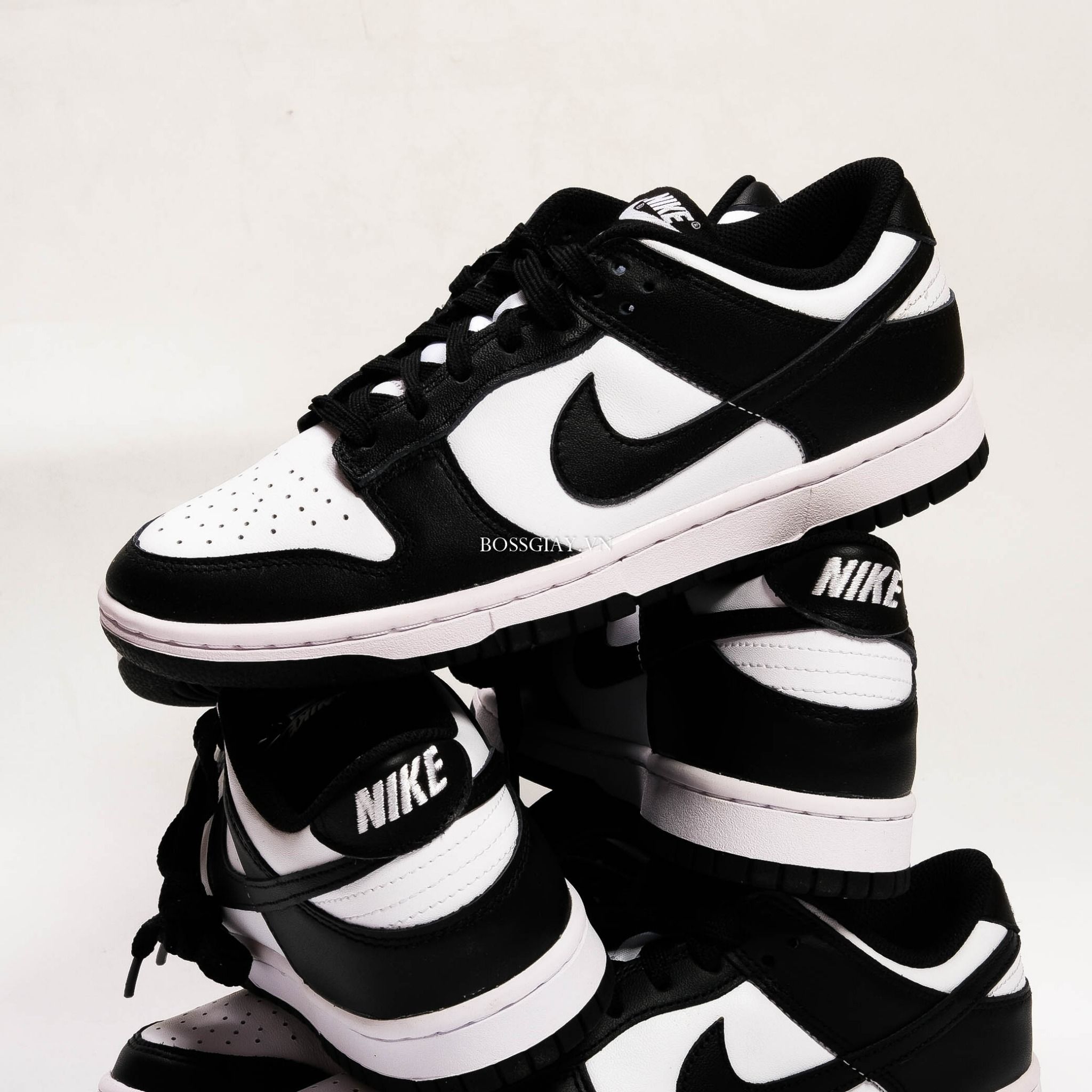  NIKE DUNK LOW PANDA RETRO 